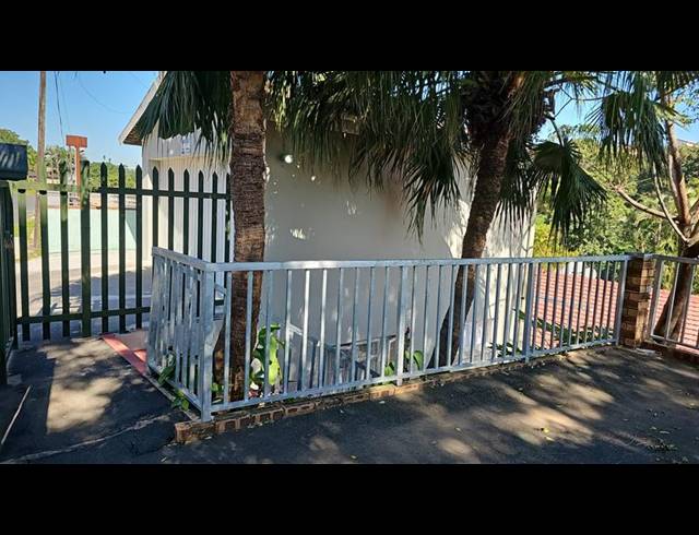 4 BEDROOM HOUSE FOR SALE IN CARRINGTON HEIGHTS